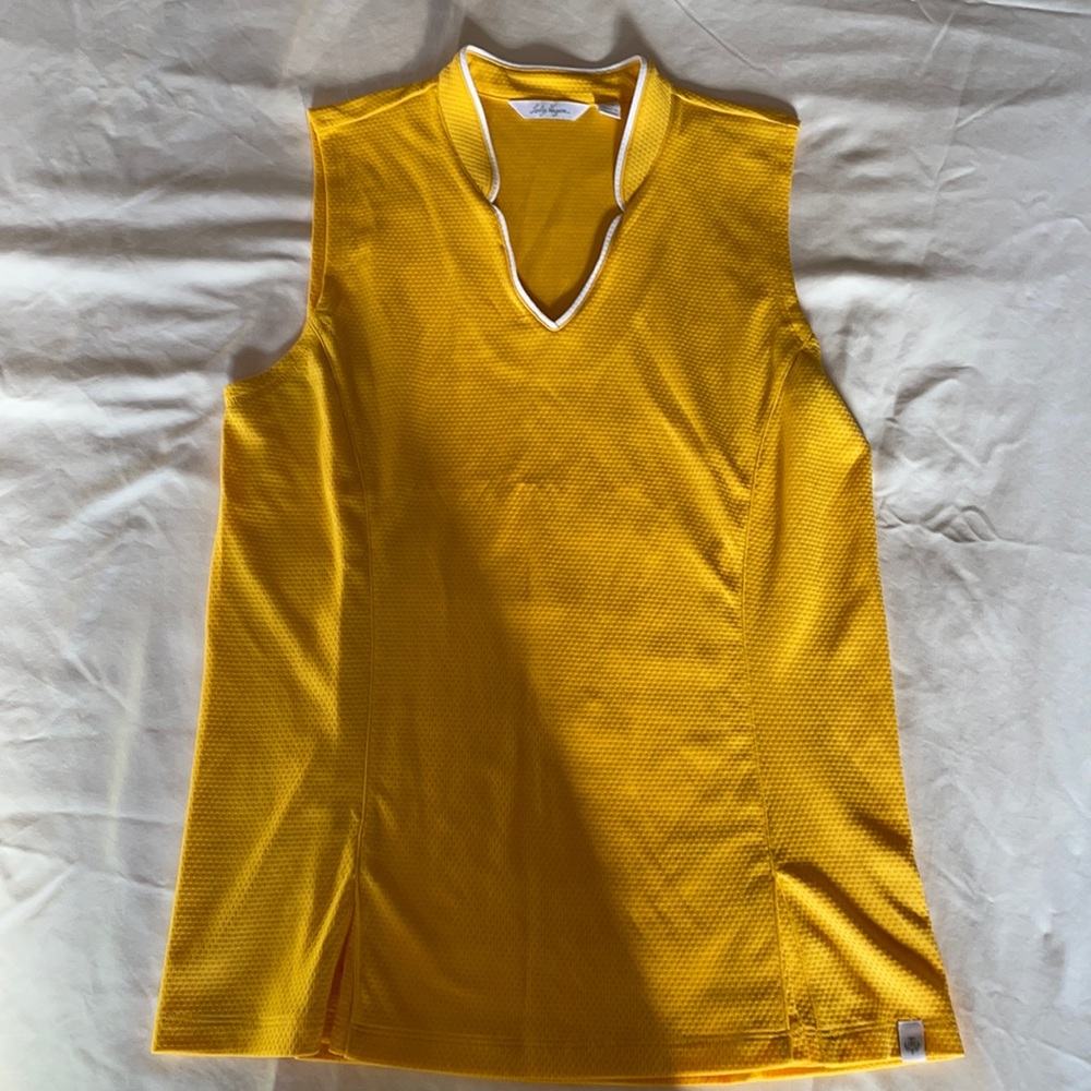 Women’s golf shirt size XS